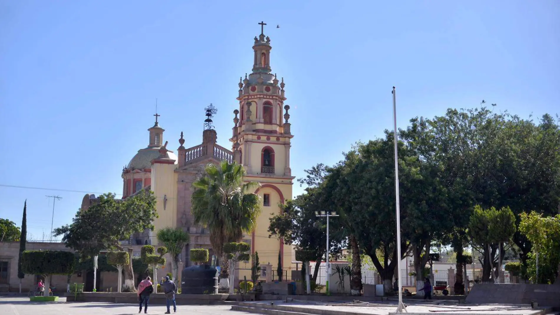 plaza principal de Soledad  (1)